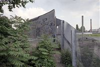 Berliner-Mauer-Mitte-Wedding-19900612-400.jpg