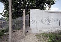 Berliner-Mauer-Mitte-Wedding-19900612-408.jpg