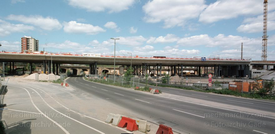 Berlin. Tiergarten. Baustelle am Lehrter Bahnhof
März 2002. Berlin. Tiergarten. Baustelle am Lehrter Bahnhof. Hier entsteht der Berliner Hauptbahnhof.
Schlüsselwörter: Berlin;Deutschland;Germany;Lehrter Bahnhof;Panorama;2002;Tiergarten
