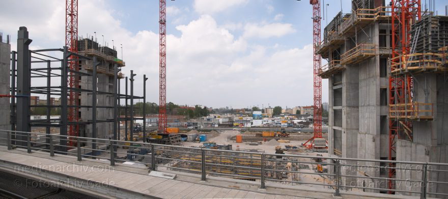 Berlin. Tiergarten. Baustelle. Berliner Hauptbahnhof
1. 5. 2005. Berlin. Tiergarten. Baustelle Berliner Hauptbahnhof
Schlüsselwörter: Deutschland;Germany;Panorama;Berlin;Tiergarten