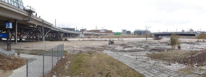 Berlin. Tiergarten. Berliner Hauptbahnhof
19. 2. 2012. Berlin. Mitte. Tiergarten. Berliner Hauptbahnhof
Schlüsselwörter: Berlin;Deutschland;Germany;Hauptbahnhof;Moabit;Panorama;2012;Tiergarten