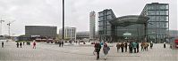 Berlin-Hauptbahnhof-20131006--0400p.jpg