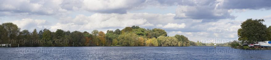 Berlin. Spandau. Havel
14. 10. 2012. Berlin. Spandau. Obere Havel. Fluss
Schlüsselwörter: Berlin;Deutschland;Fluss;Germany;Havel;Obere Havel;2012;Panorama
