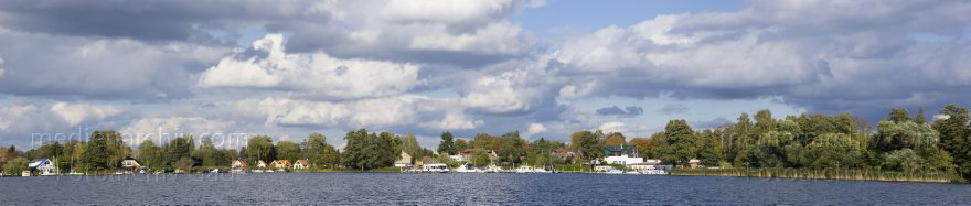 Berlin. Spandau. Havel
14. 10. 2012. Berlin. Spandau. Obere Havel. Fluss
Schlüsselwörter: Berlin;Deutschland;Fluss;Germany;Havel;Obere Havel;2012;Panorama