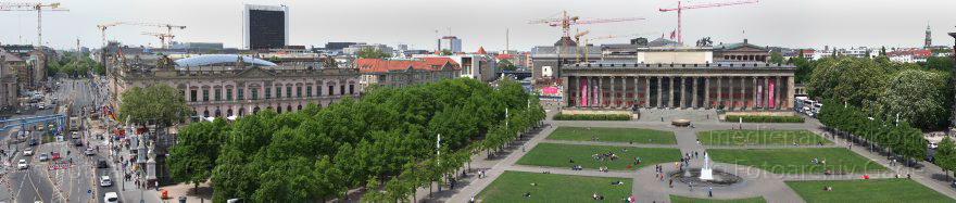 Berlin. Mitte. Lustgarten. Altes Museum
11. 5. 2015. Berlin. Mitte. Panorama. Lustgarten. Altes Museum. Museumsinsel
Schlüsselwörter: 2015;Altes Museum;Berlin;Lustgarten;Mitte;Museumsinsel;Panorama