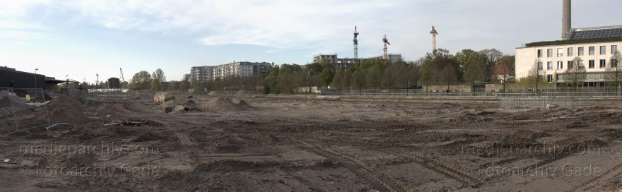 Berlin. Moabit. Heidestraße
17. 4. 2014. Berlin. Mitte. Moabit. Baustelle Eurocity an der Heidestraße. Europacity
Schlüsselwörter: Baustelle;Berlin;Eurocity;Europacity;Heidestraße;Mitte;Moabit;2014;Panorama