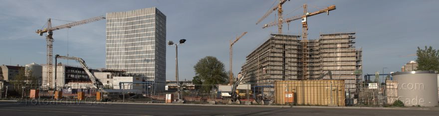 Berlin. Moabit. Heidestraße. Tour Total. Hochhaus
17. 4. 2014. Berlin. Mitte. Moabit. Baustelle Eurocity an der Heidestraße. Europacity. Tour Total. Hochhaus
Schlüsselwörter: Baustelle;Berlin;Eurocity;Europacity;Heidestraße;Hochhaus;Mitte;Moabit;Panorama;2014;Total