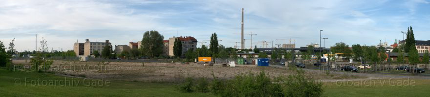 Berlin. Moabit. Geschichtspark. Minna-Cauer-Straße
9. 5. 2009. Berlin. Mitte. Moabit. Geschichtspark. Minna-Cauer-Straße
Schlüsselwörter: Berlin;Deutschland;Germany;Lehrter Straße;Mitte;Moabit;2009;Panorama