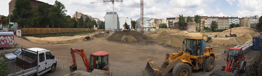 Berlin. Prenzlauer Berg. Schwedterstraße Baustelle Marthashof
2008. Berlin. Prenzlauer Berg. Schwedter Straße 32. Baustelle Marthashof
Schlüsselwörter: Baustelle;Berlin;Deutschland;Germany;Marthashof;Panorama;Prenzlauer Berg;2008;Schwedter Straße