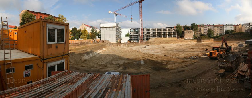 Berlin. Prenzlauer Berg. Schwedterstraße Baustelle Marthashof
2008. Berlin. Prenzlauer Berg. Schwedter Straße 32. Baustelle Marthashof
Schlüsselwörter: Baustelle;Berlin;Deutschland;Germany;Marthashof;Panorama;Prenzlauer Berg;2008;Schwedter Straße