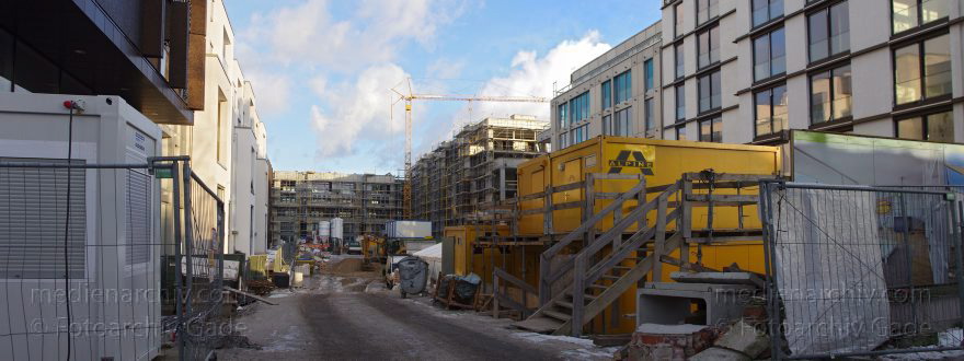 Berlin. Pankow. Prenzlauer Berg. Baustelle Marthashof. Schwedterstraße.
13. 12. 2010. Berlin. Pankow. Prenzlauer Berg. Baustelle Marthashof. Schwedter Straße.
Schlüsselwörter: Baustelle;Berlin;Deutschland;Germany;Marthas Hofe;Marthashof;Pankow;Panorama;Prenzlauer Berg;2010;Schwedter Straße