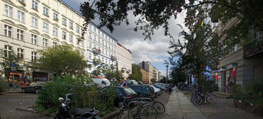 Berlin. Pankow. Prenzlauer Berg. Oderbergerstraße.
24. 09. 2009. Berlin. Pankow. Prenzlauer Berg. Oderbergerstraße.
Schlüsselwörter: Berlin;Deutschland;Germany;Oderbergerstraße;Pankow;Panorama;2009;Prenzlauer Berg