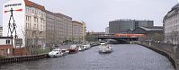 Berlin-Mitte-Spree-Schiffbauerdamm-20100502-49.jpg