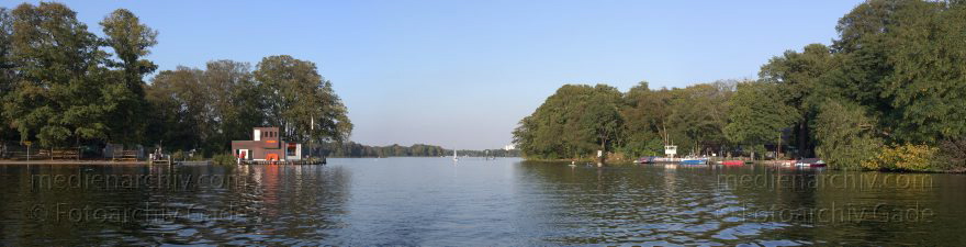 Berlin. Tegel. Insel Scharfenberg. Tegeler See
25. 9. 2011. Berlin. Tegel. Insel Scharfenberg. Tegeler See
Schlüsselwörter: Berlin;Deutschland;Germany;Insel;Panorama;Scharfenberg;Tegel;2011;Tegeler See