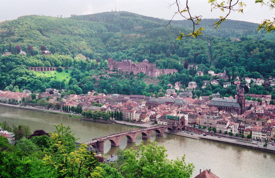 Baden-Württemberg. Heidelberg
18. 5. 1991. Baden-Württemberg. Heidelberg
Schlüsselwörter: Baden-Württemberg;Deutschland;Germany;1991;Heidelberg