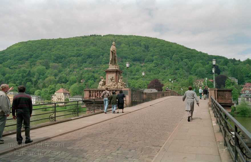 Baden-Württemberg. Heidelberg
18. 5. 1991. Baden-Württemberg. Heidelberg
Schlüsselwörter: Baden-Württemberg;Deutschland;Germany;1991;Heidelberg