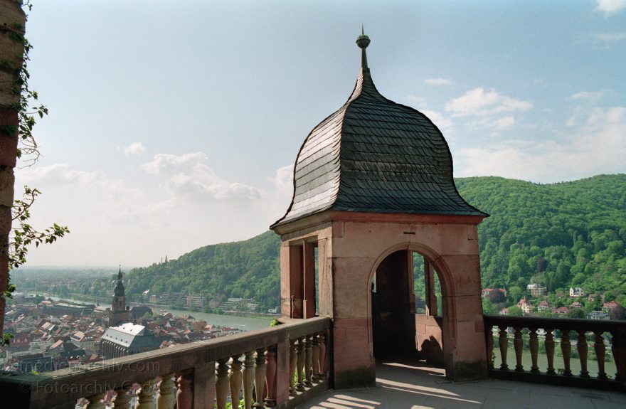 Baden-Württemberg. Heidelberg
17. 5. 1991. Baden-Württemberg. Heidelberg. Heidelberger Schloss am Nordhang des Königsstuhls
Schlüsselwörter: Baden-Württemberg;Deutschland;Germany;Heidelberg;1991;Heidelberger Schloss