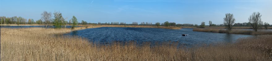 Brandenburg. Linum
10. 4. 2009. Brandenburg. Linum. Teiche. (Panorama aus mehreren Einzelbildern)
Schlüsselwörter: Brandenburg;Deutschland;Germany;Linum;Panorama;2009;Teiche