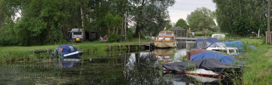 Linum. Hafen für Sportboote
23. 6. 2012. Brandenburg. Linum. Hafen am Amtmannkanal. Sportboote
Schlüsselwörter: 2015;Boot;Brandenburg;Hafen;Linum;Panorama