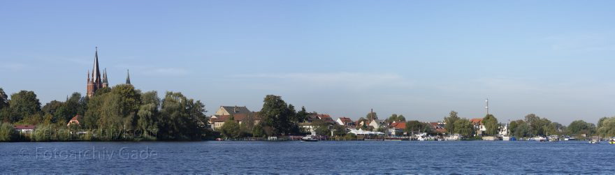 Brandenburg. Werder. Fluss Havel
2. 10. 2011. Brandenburg. Werder. Fluss Havel
Schlüsselwörter: Brandenburg;Deutschland;Fluss;Germany;Havel;2011;Werder