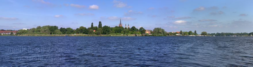 Brandenburg. Werder an der Havel
10. 6. 2013. Brandenburg. Werder. Fluss Havel
Schlüsselwörter: Brandenburg;Fluss;Havel;Panorama;2013;Werder