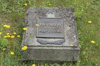 Brandenburg-Baruth-Ehrenfriedhof-20140617-218.jpg