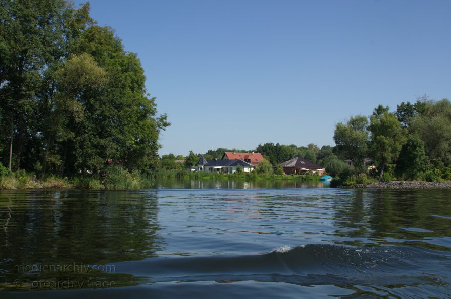 Brandenburg. Saaringen am Fluss Havel
19. 8. 2012. Brandenburg. Saaringen am Fluss Havel
Schlüsselwörter: Brandenburg;Deutschland;Fluss;Germany;Havel;2012;Saaringen