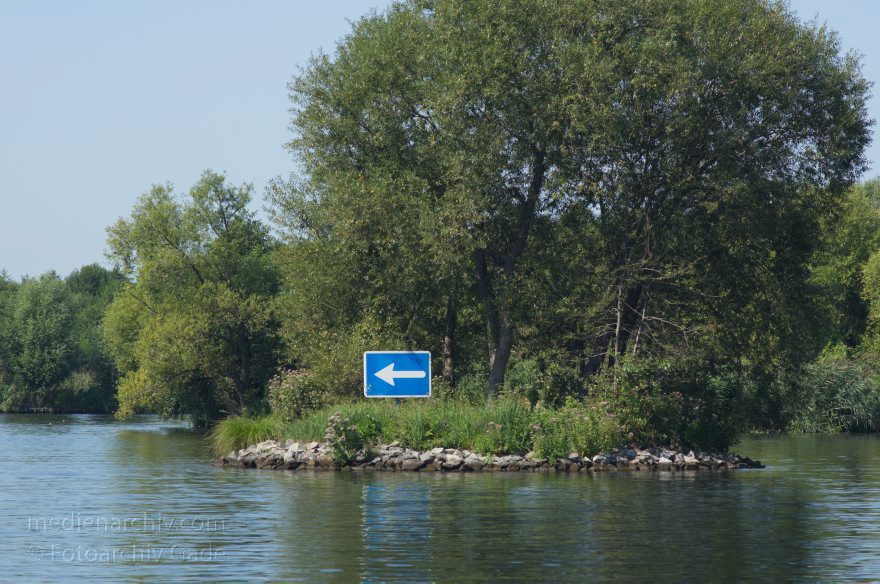 Brandenburg. Fluss Havel zwischen Ketzin und Brandenburg
19. 8. 2012. Brandenburg. Fluss Havel zwischen Ketzin und Brandenburg
Schlüsselwörter: Brandenburg;Deutschland;Fluss;Germany;Havel;2012;Ketzin