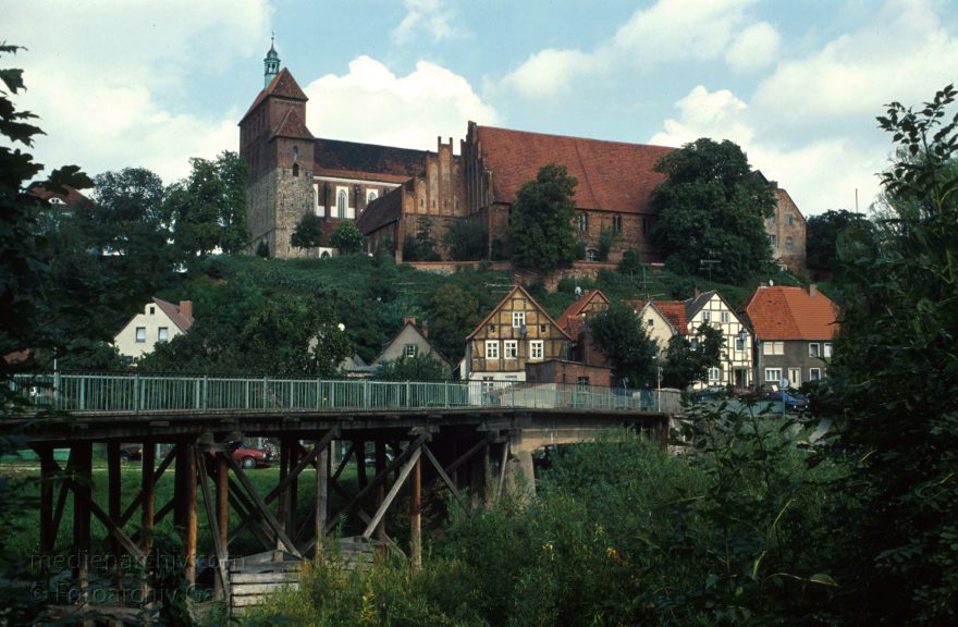 Brandenburg. Havelberg
September 1994. Deutschland. Brandenburg. Havelberg
Schlüsselwörter: Brandenburg;Deutschland;Germany;1994;Havelberg