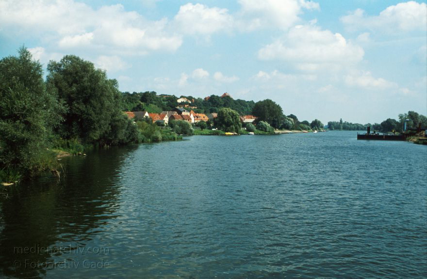Brandenburg. Havelberg
September 1994. Deutschland. Brandenburg. Havelberg. Havel. Fluss
Schlüsselwörter: Brandenburg;Deutschland;Fluss;Fluß;Germany;Havel;1994;Havelberg