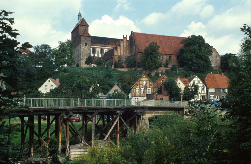 Brandenburg. Havelberg
September 1994. Deutschland. Brandenburg. Havelberg
Schlüsselwörter: Brandenburg;Deutschland;Germany;1994;Havelberg