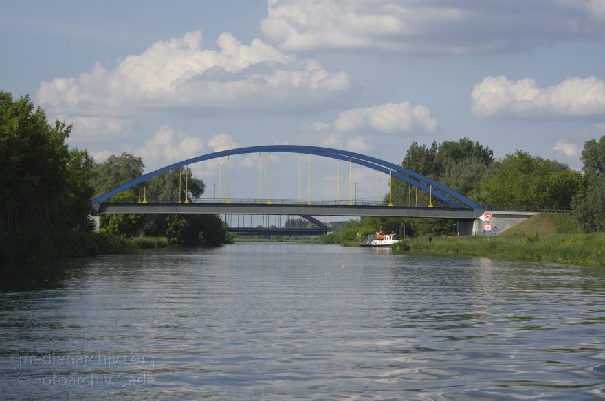 Brandenburg. Havelkanal
7. 6. 2013. Brandenburg. Havelkanal
Schlüsselwörter: Brandenburg;Brücke;Deutschland;Germany;2013;Havelkanal