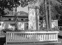 Dateiname=Brandenburg-Hoppegarten-19920524-092.jpg
Dateigröße=280KB
Abmessungen: 880x645
hinzugefügt am: 02. Januar 2016 Brandenburg-Hoppegarten-19920524-092.jpg