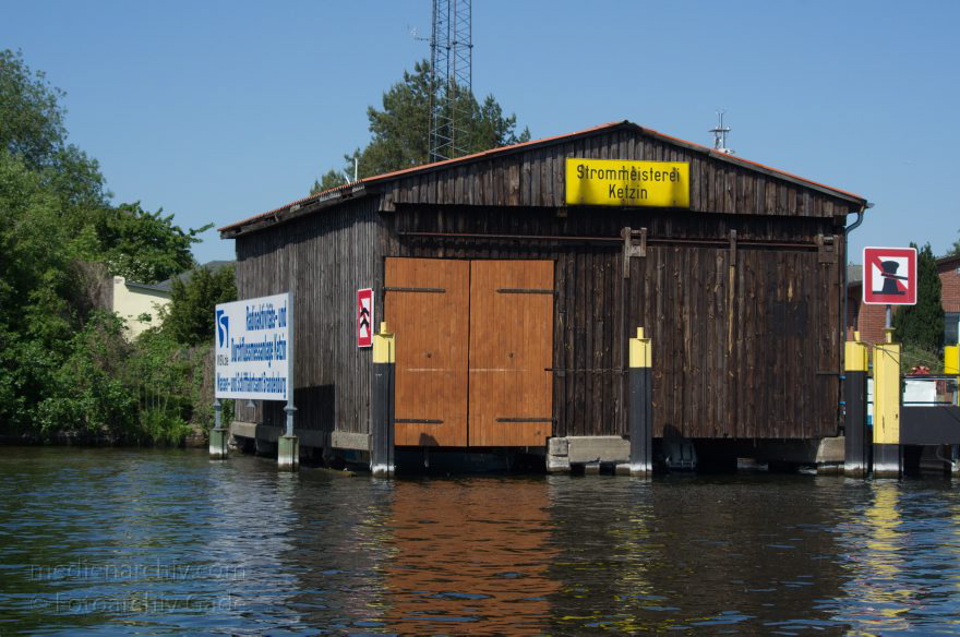 Brandenburg. Ketzin. Havel
20. 5. 2012. Brandenburg. Ketzin. Havel. Boote
Schlüsselwörter: Boote;Brandenburg;Deutschland;Fluss;Germany;Havel;2012;Ketzin