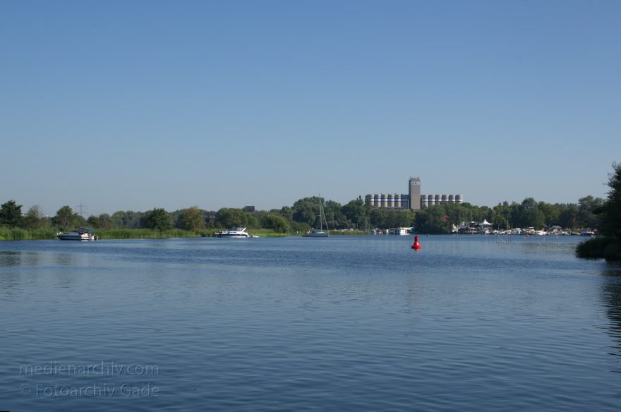 Brandenburg. Ketzin.Fluss Havel.
19. 8. 2012. Brandenburg. Ketzin. Fluss Havel.
Schlüsselwörter: Brandenburg;Deutschland;Fluss;Germany;Havel;2012;Ketzin