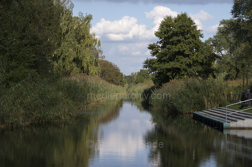 Linum. Amtmannkanal
2. 10. 2013. Brandenburg. Linum. Amtmannkanal
Schlüsselwörter: Brandenburg;2013;Amtmannkanal;Linum
