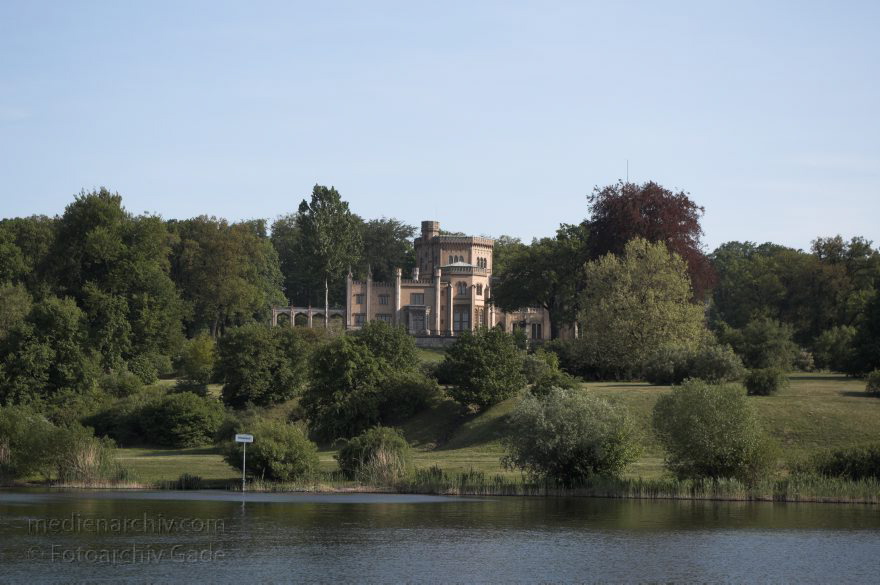 Potsdam. Babelsberg. Schloss Babelsberg
6. 5. 2011. Brandenburg. Potsdam. Schloss Babelsberg im Park.
Schlüsselwörter: Babelsberg;Berlin;Brandenburg;Deutschland;Germany;Park;Potsdam;Schloss Babelsberg;Wannsee;2011;Zehlendorf