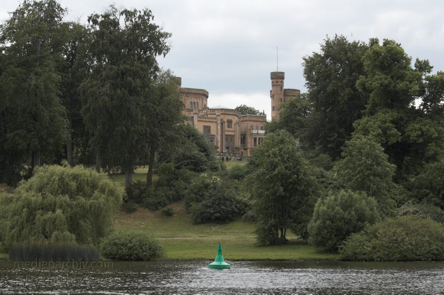 Potsdam. Park Babelsberg an der Havel. Tiefer See. Schloss Babelsberg
28. 5. 2011. Brandenburg. Potsdam. Park Babelsberg an der Havel. Tiefer See. Schloss Babelsberg
Schlüsselwörter: Babelsberg;Brandenburg;Deutschland;Germany;Havel;Park;Park Babelsberg;Potsdam;Schloss Babelsberg;2011;Tiefer See