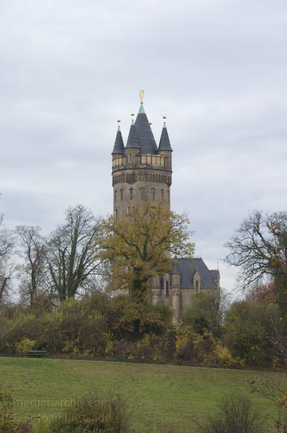 Potsdam. Park Babelsberg. Flatowturm
10. 11. 2012. Brandenburg. Potsdam. Park Babelsberg. Flatowturm
Schlüsselwörter: Babelsberg;Brandenburg;Deutschland;Flatowturm;Germany;Park Babelsberg;2012;Potsdam
