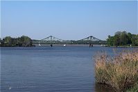 Dateiname=Brandenburg-Potsdam-Glienicker-Bruecke-20090426-29.jpg
Dateigröße=167KB
Abmessungen: 880x587
hinzugefügt am: 02. Januar 2016 Brandenburg-Potsdam-Glienicker-Bruecke-20090426-29.jpg