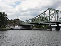 Brandenburg-Potsdam-Glienicker-Bruecke-20110518-17.jpg