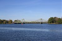 Brandenburg-Potsdam-Glienicker-Bruecke-20111015-148.jpg