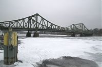 Brandenburg-Potsdam-Glienicker-Bruecke-20120214-188.jpg