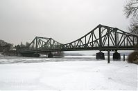 Brandenburg-Potsdam-Glienicker-Bruecke-20120214-189.jpg