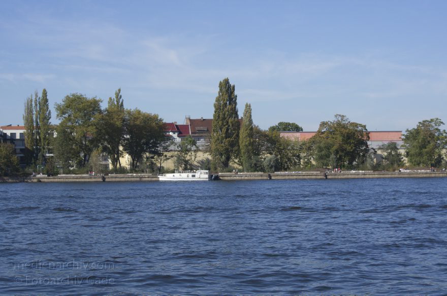 Potsdam. Havel.
2. 10. 2011. Brandenburg. Potsdam. Fluss Havel
Schlüsselwörter: Brandenburg;Deutschland;Fluss;Germany;Havel;2011;Potsdam