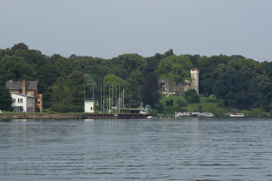 Potsdam. Jungfernsee
20. 8. 2012. Brandenburg. Potsdam. Jungfernsee
Schlüsselwörter: Brandenburg;Deutschland;Germany;Jungfernsee;2012;Potsdam