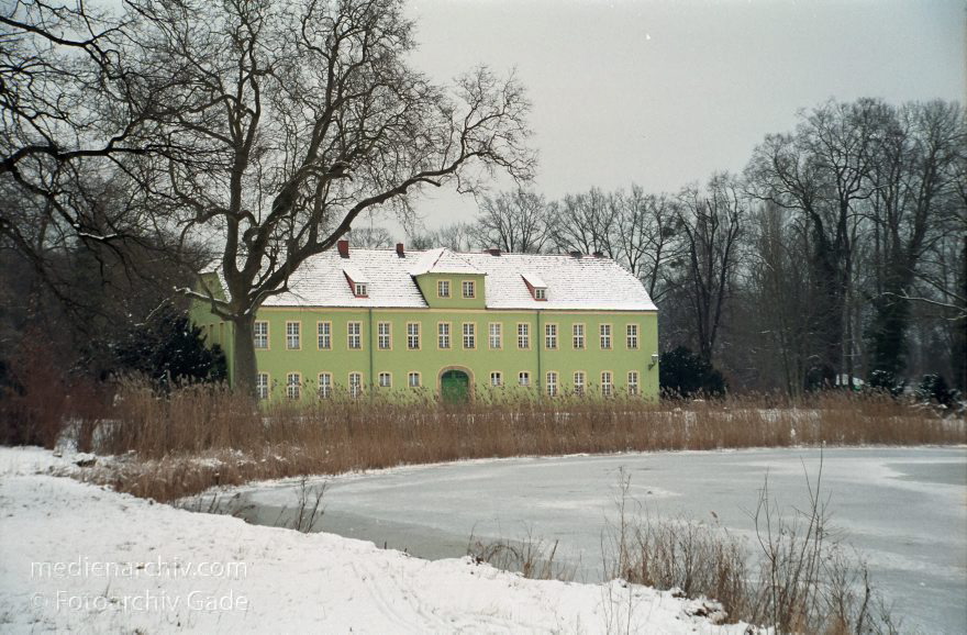 Bundesland Brandenburg. Potsdam. Winter. Schnee.
Februar 2003. Deutschland. Bundesland Brandenburg. Potsdam. Winter. Schnee.
Schlüsselwörter: Brandenburg;Deutschland;Germany;Potsdam;2003;Winter