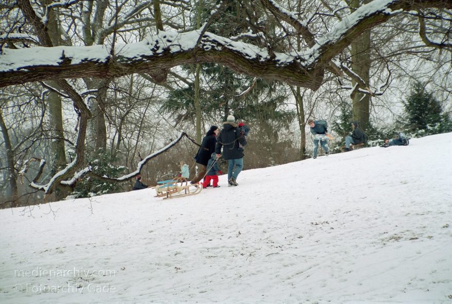 Bundesland Brandenburg. Potsdam. Winter. Schnee.
Februar 2003. Deutschland. Bundesland Brandenburg. Potsdam. Winter. Schnee.
Schlüsselwörter: Brandenburg;Deutschland;Germany;Potsdam;2003;Winter