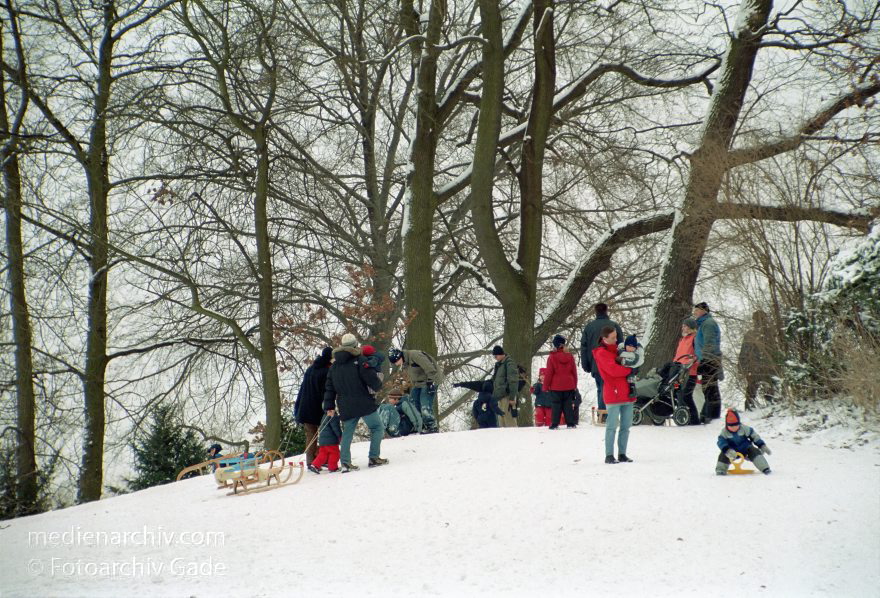 Bundesland Brandenburg. Potsdam. Winter. Schnee.
Februar 2003. Deutschland. Bundesland Brandenburg. Potsdam. Winter. Schnee.
Schlüsselwörter: Brandenburg;Deutschland;Germany;Potsdam;2003;Winter