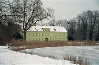 Dateiname=Brandenburg-Potsdam-Neuer-Garten-200302-010.jpg
Dateigröße=255KB
Abmessungen: 880x578
hinzugefügt am: 02. Januar 2016 Brandenburg-Potsdam-Neuer-Garten-200302-010.jpg